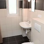 Zatisi Komorní Lhotka