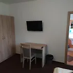 Zatisi Komorní Lhotka